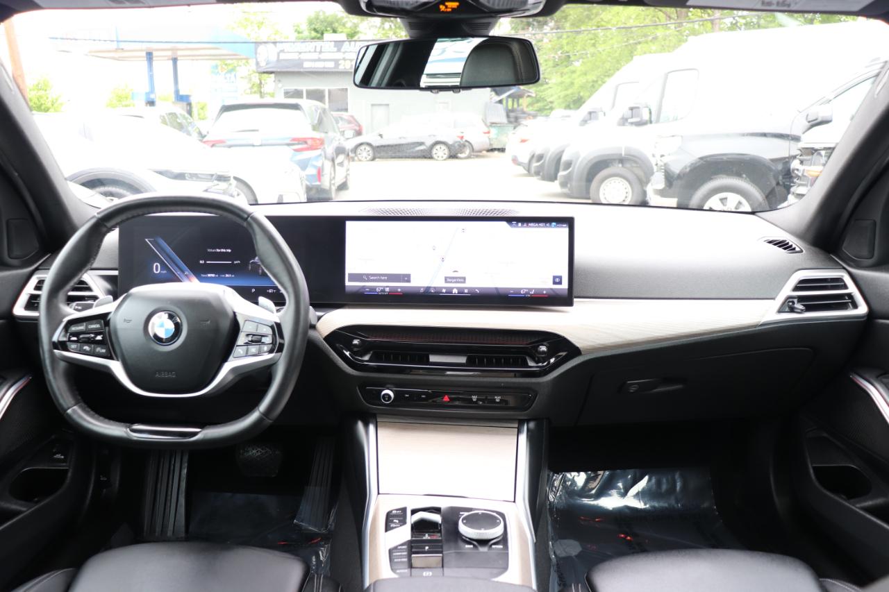 BMW 3 Series 330i xDrive Sedan 2025