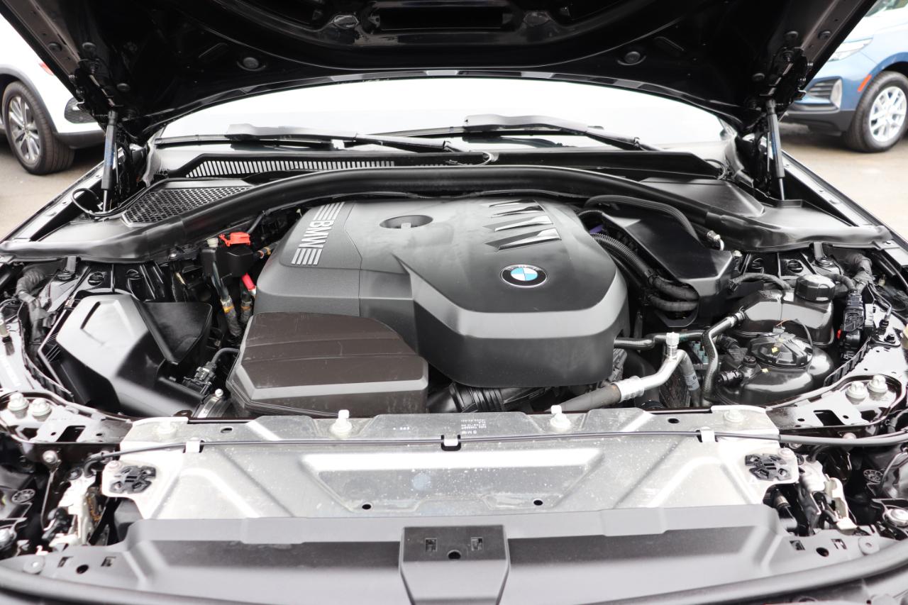 BMW 3 Series 330i xDrive Sedan 2025