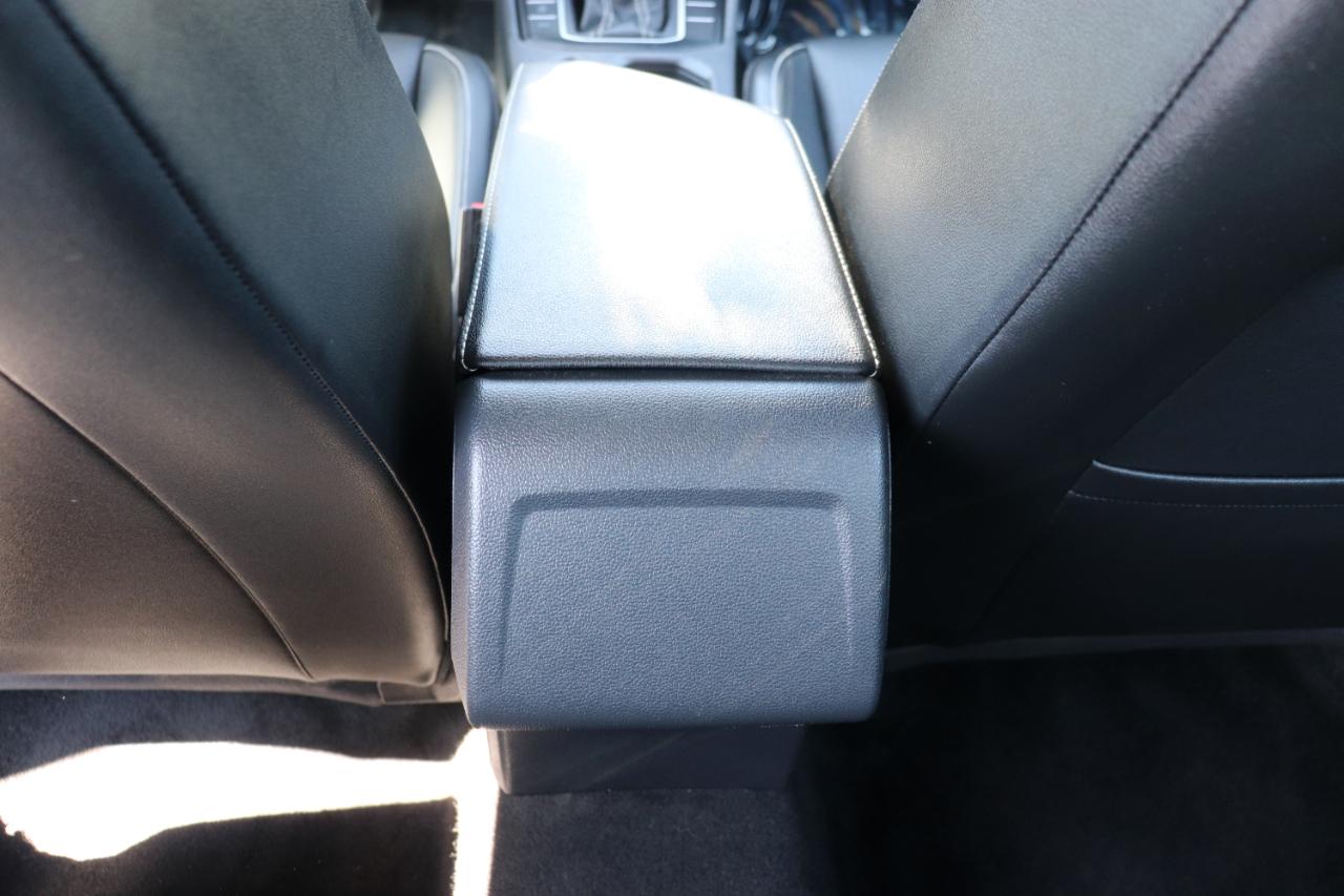 Volkswagen Jetta SE Auto 2024