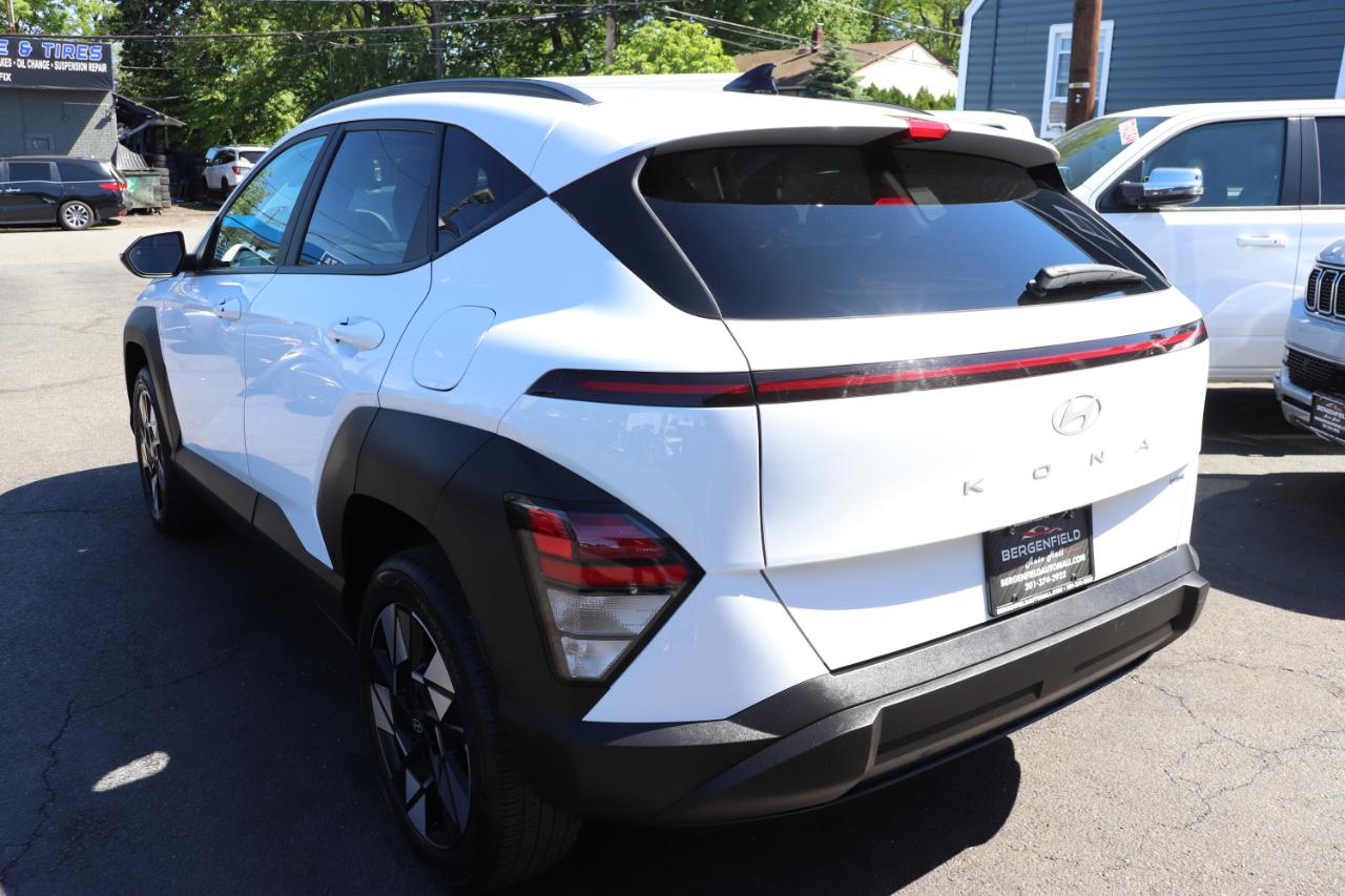 Hyundai Kona SEL AWD 2024