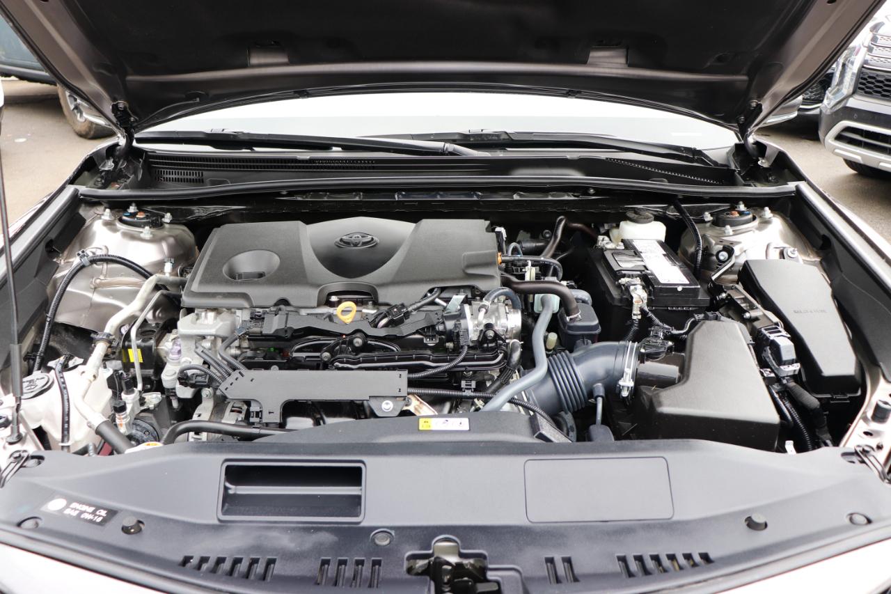 Toyota Camry SE Auto (Natl) 2024