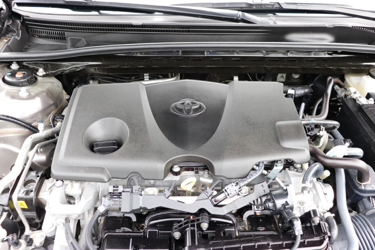 Toyota Camry SE Auto (Natl) 2024