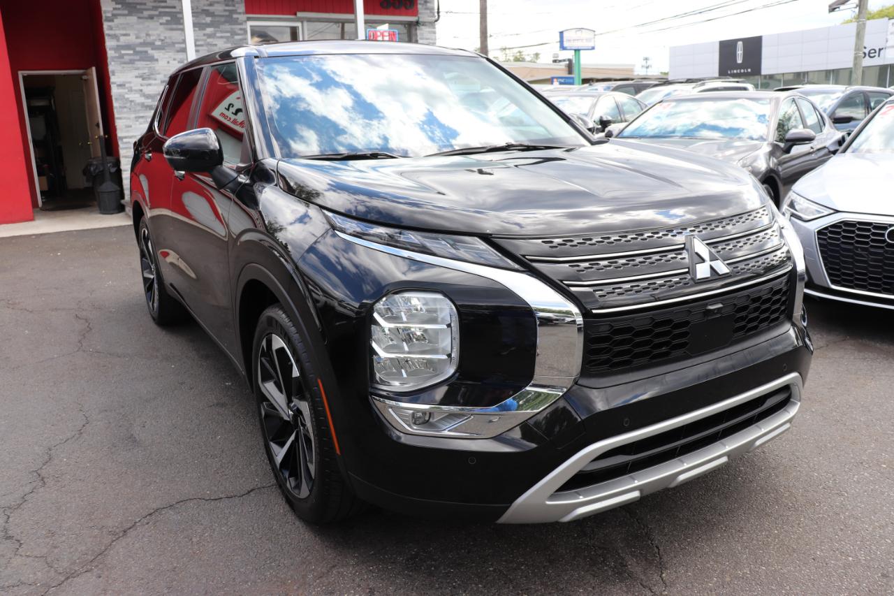 Mitsubishi Outlander SE FWD 2024