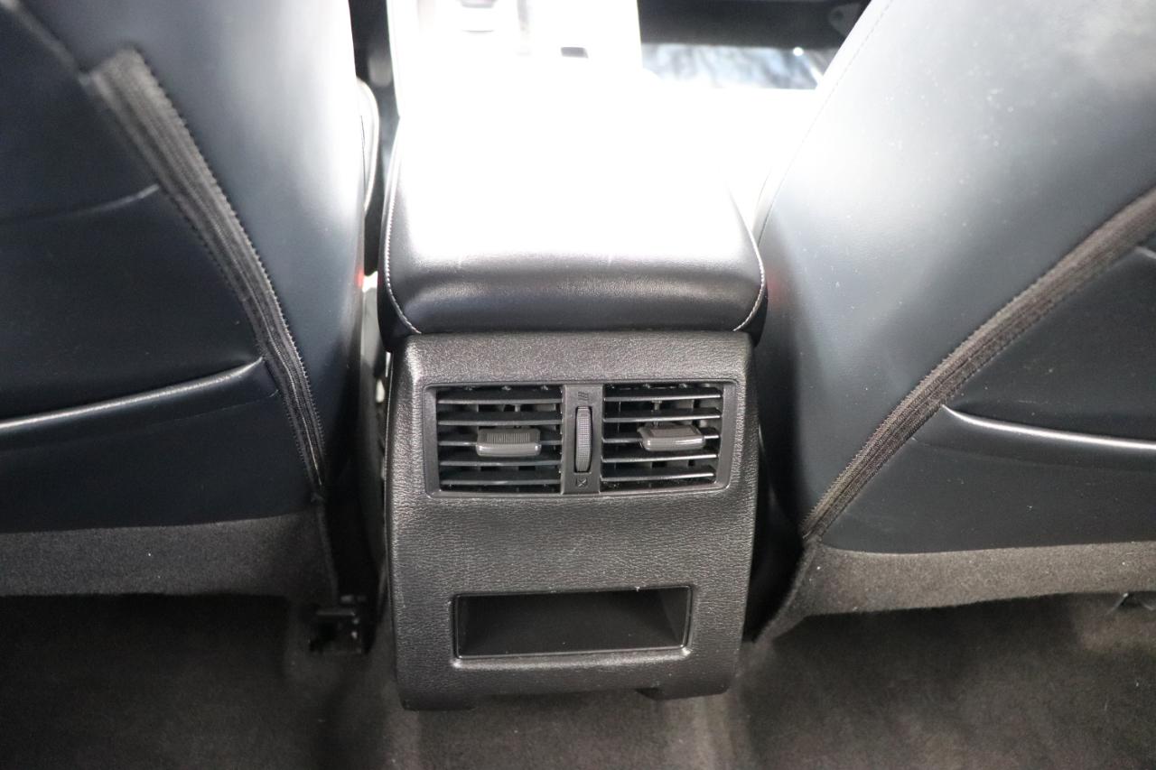 Mitsubishi Outlander SE FWD 2024