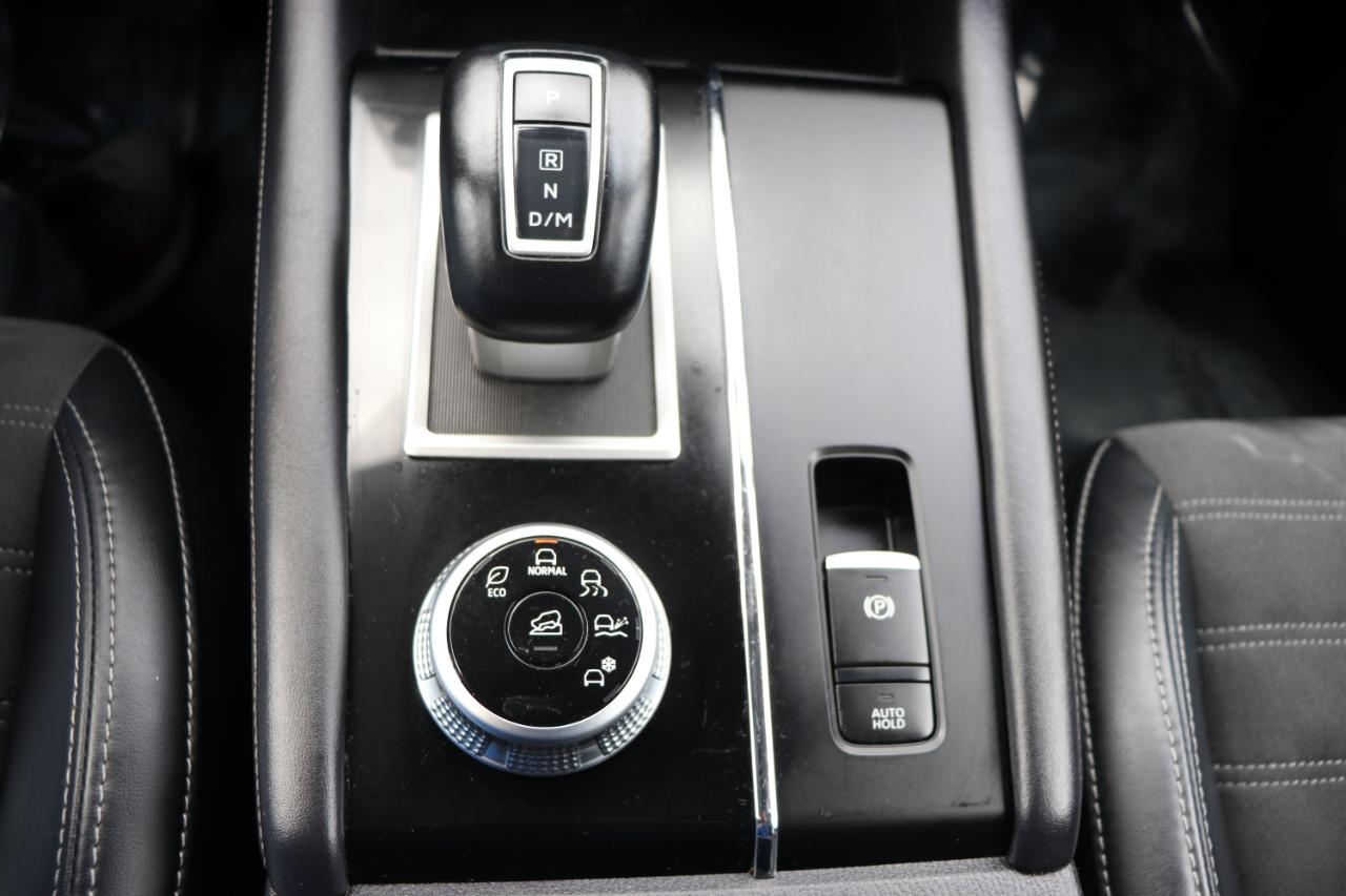 Mitsubishi Outlander SE FWD 2024