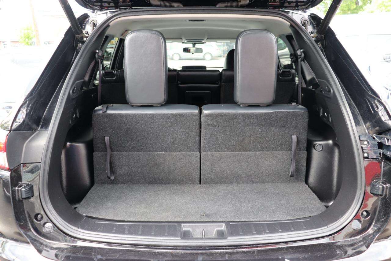 Mitsubishi Outlander SE FWD 2024