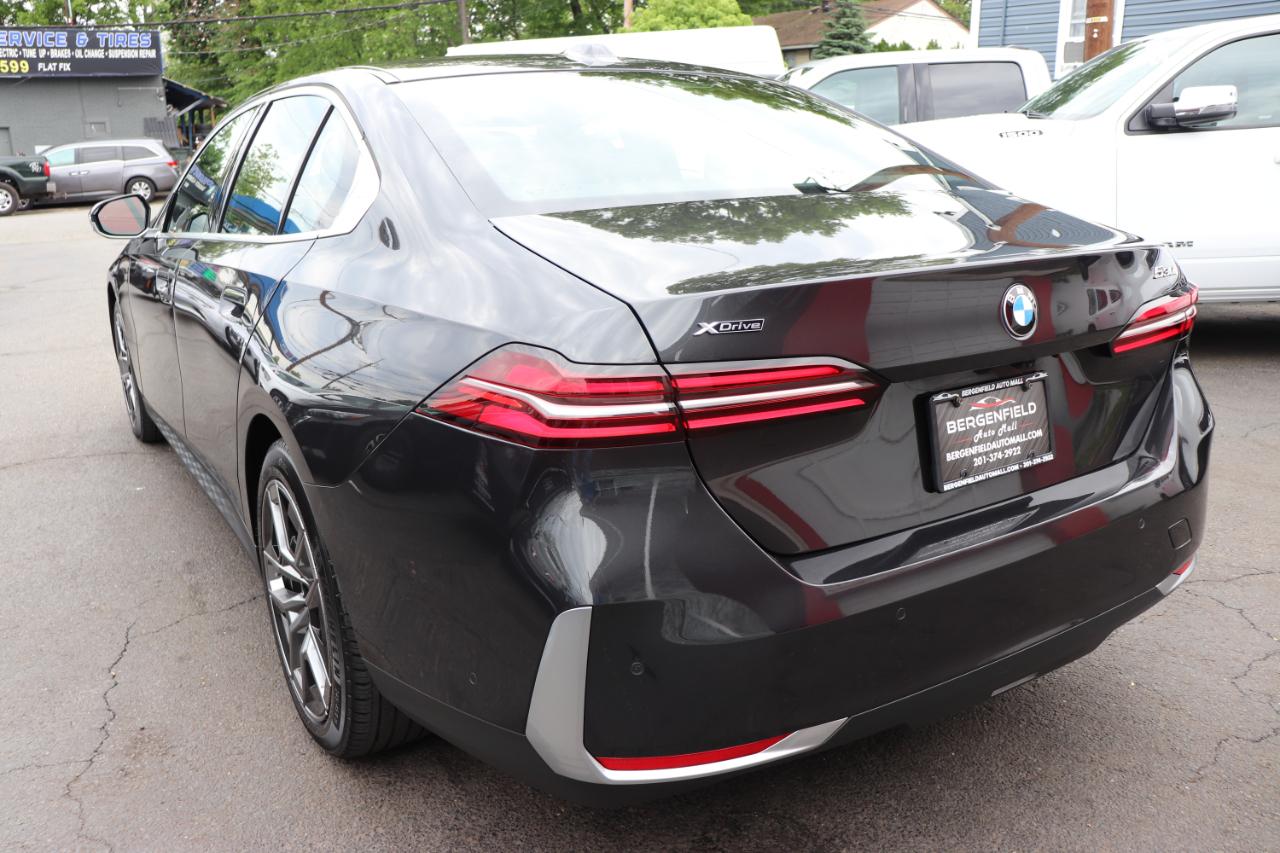 BMW 5 Series 530i xDrive Sedan 2026