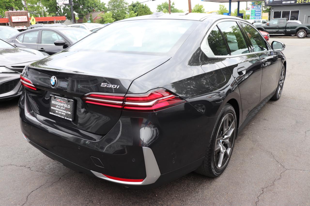 BMW 5 Series 530i xDrive Sedan 2026