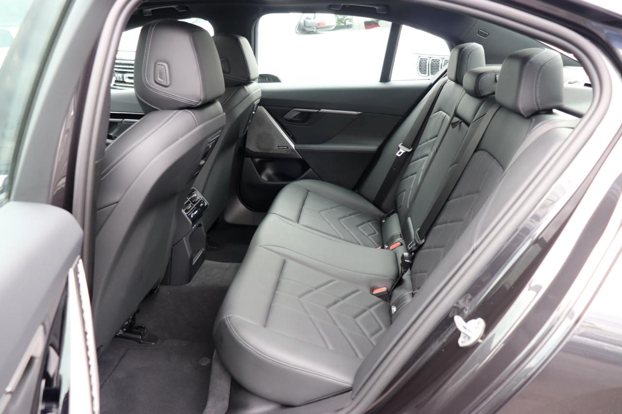 BMW 5 Series 530i xDrive Sedan 2026