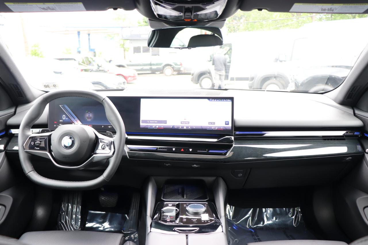 BMW 5 Series 530i xDrive Sedan 2026