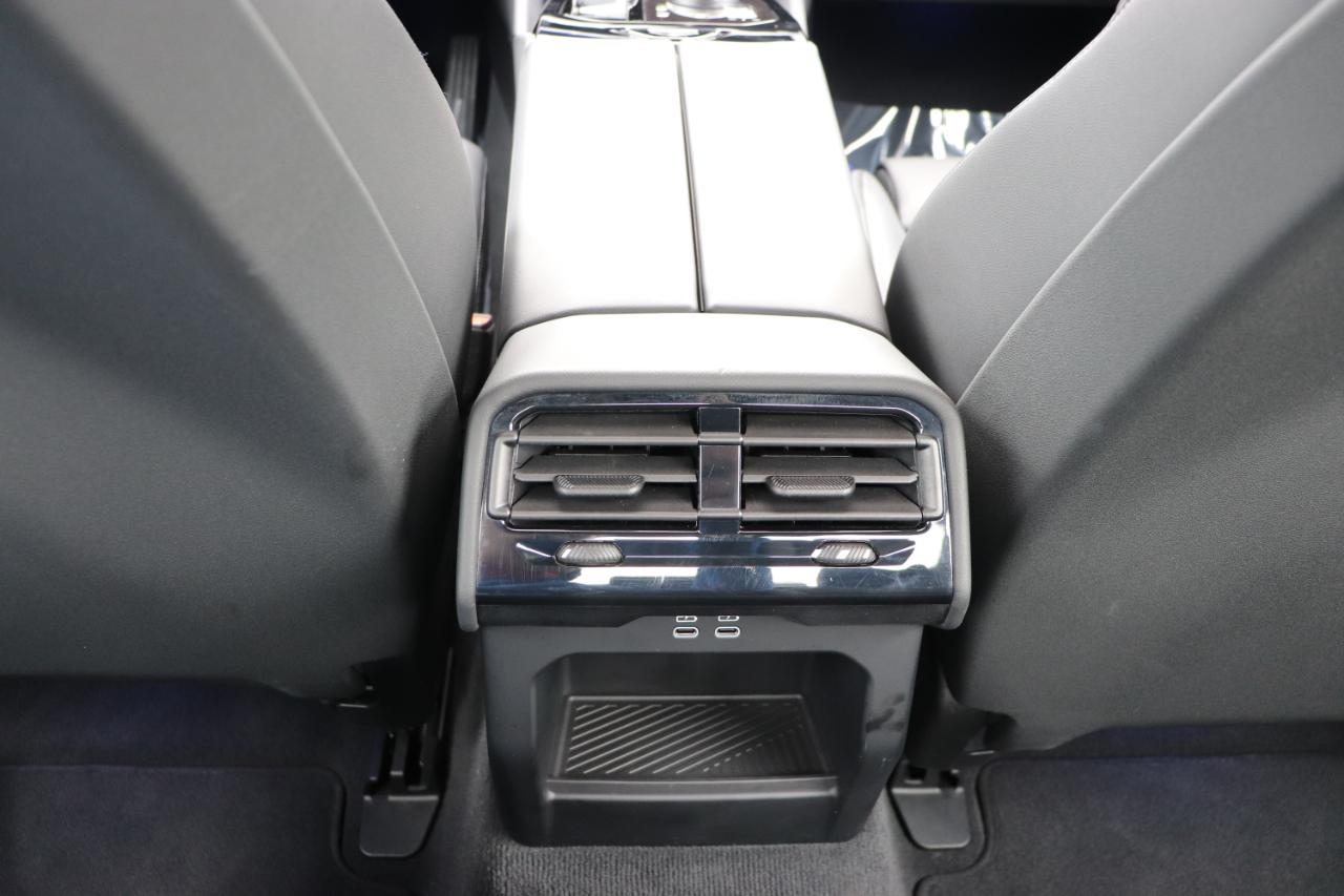 BMW 5 Series 530i xDrive Sedan 2026