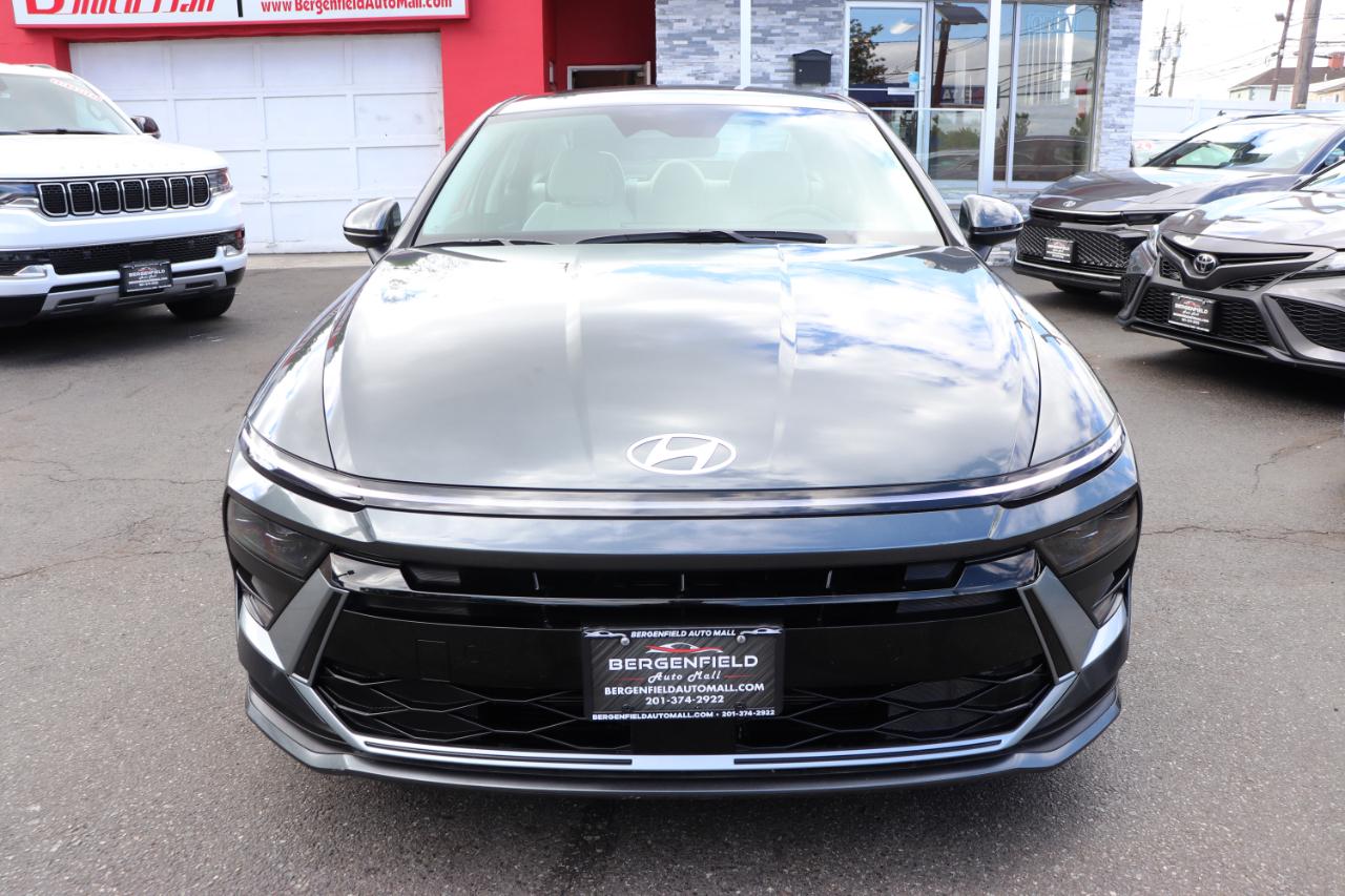 Hyundai Sonata Hybrid Blue FWD 2026