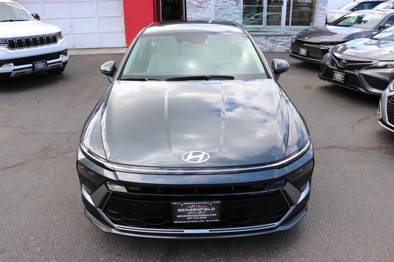 Hyundai Sonata Hybrid Blue FWD 2026
