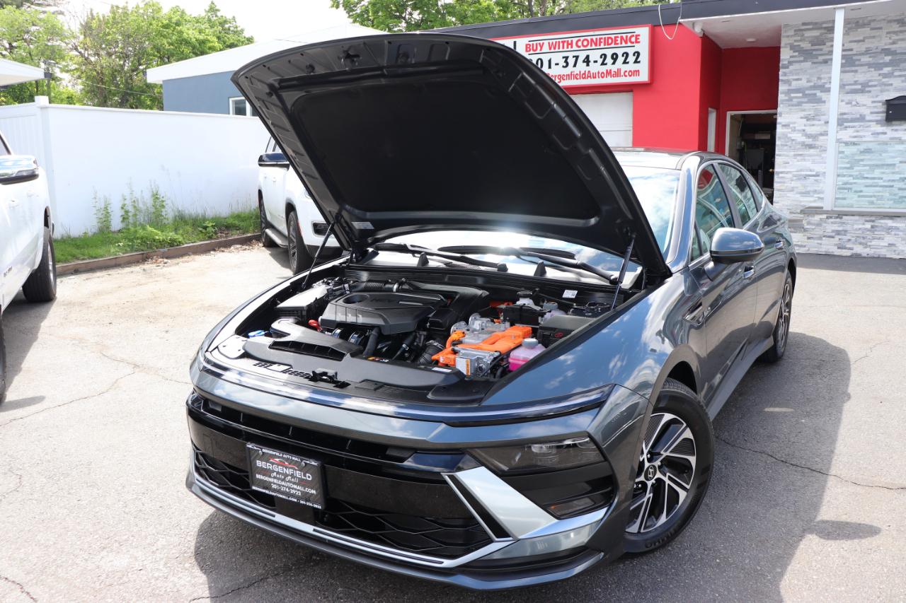 Hyundai Sonata Hybrid Blue FWD 2026
