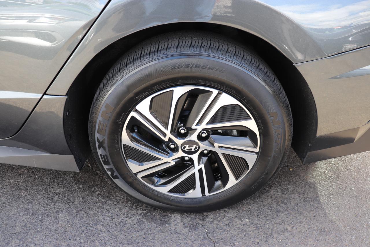 Hyundai Sonata Hybrid Blue FWD 2026