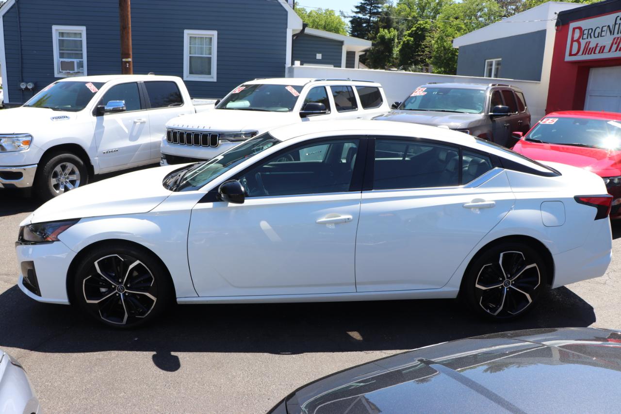 Nissan Altima 2.5 SR Sedan 2024