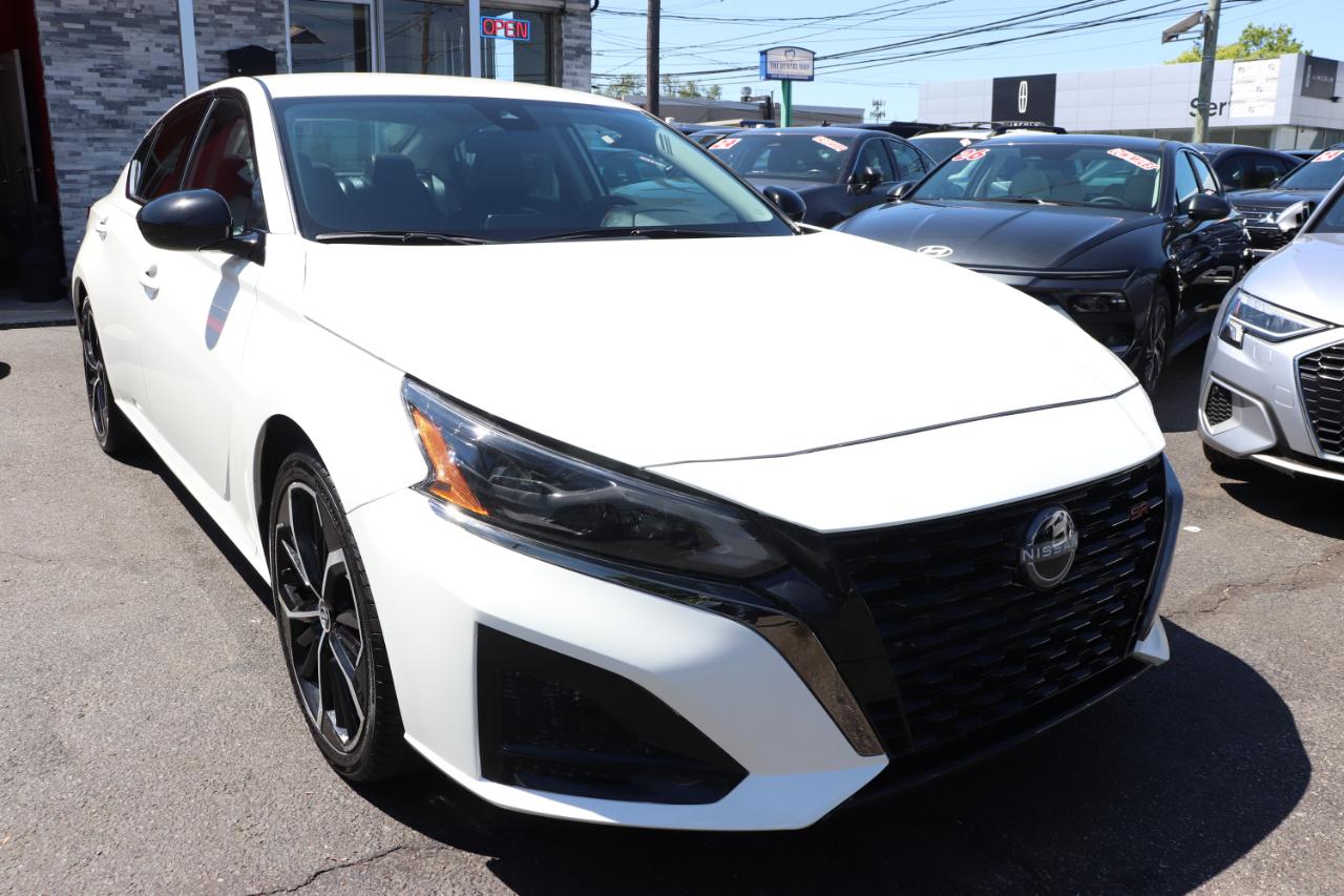Nissan Altima 2.5 SR Sedan 2024