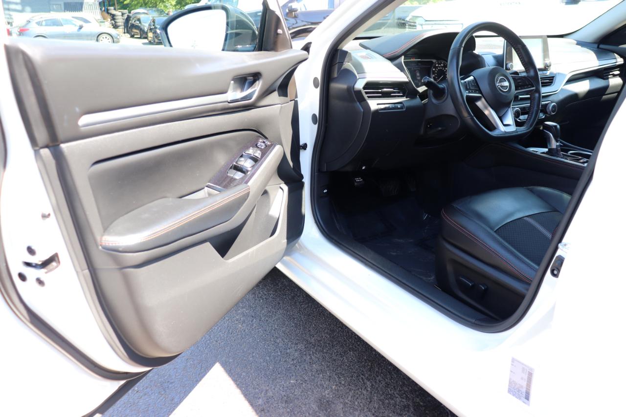 Nissan Altima 2.5 SR Sedan 2024