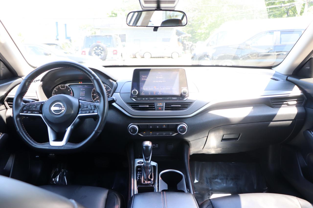 Nissan Altima 2.5 SR Sedan 2024