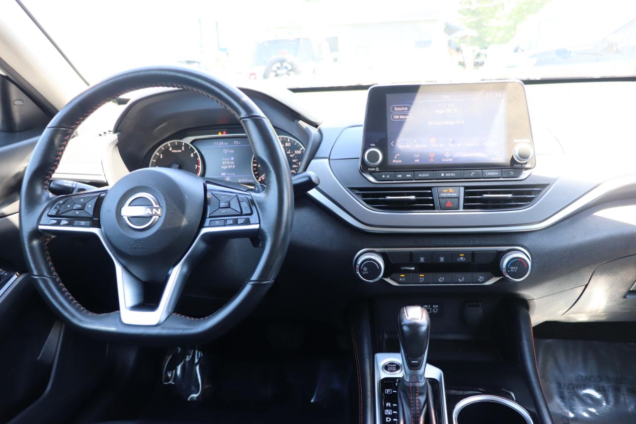Nissan Altima 2.5 SR Sedan 2024