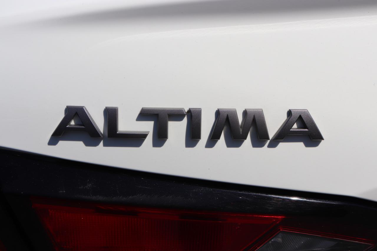 Nissan Altima 2.5 SR Sedan 2024