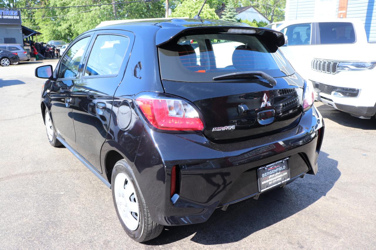 Mitsubishi Mirage ES CVT 2024