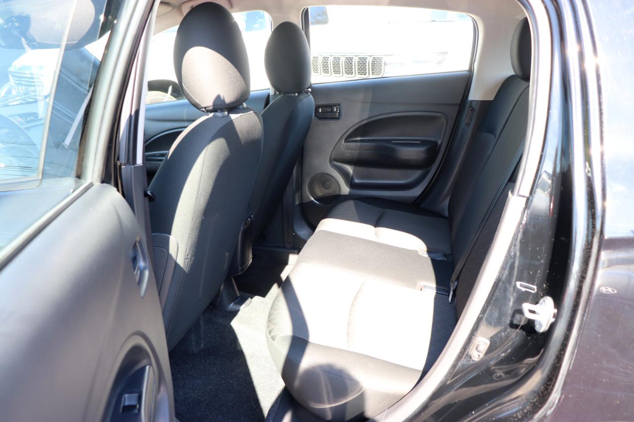 Mitsubishi Mirage ES CVT 2024