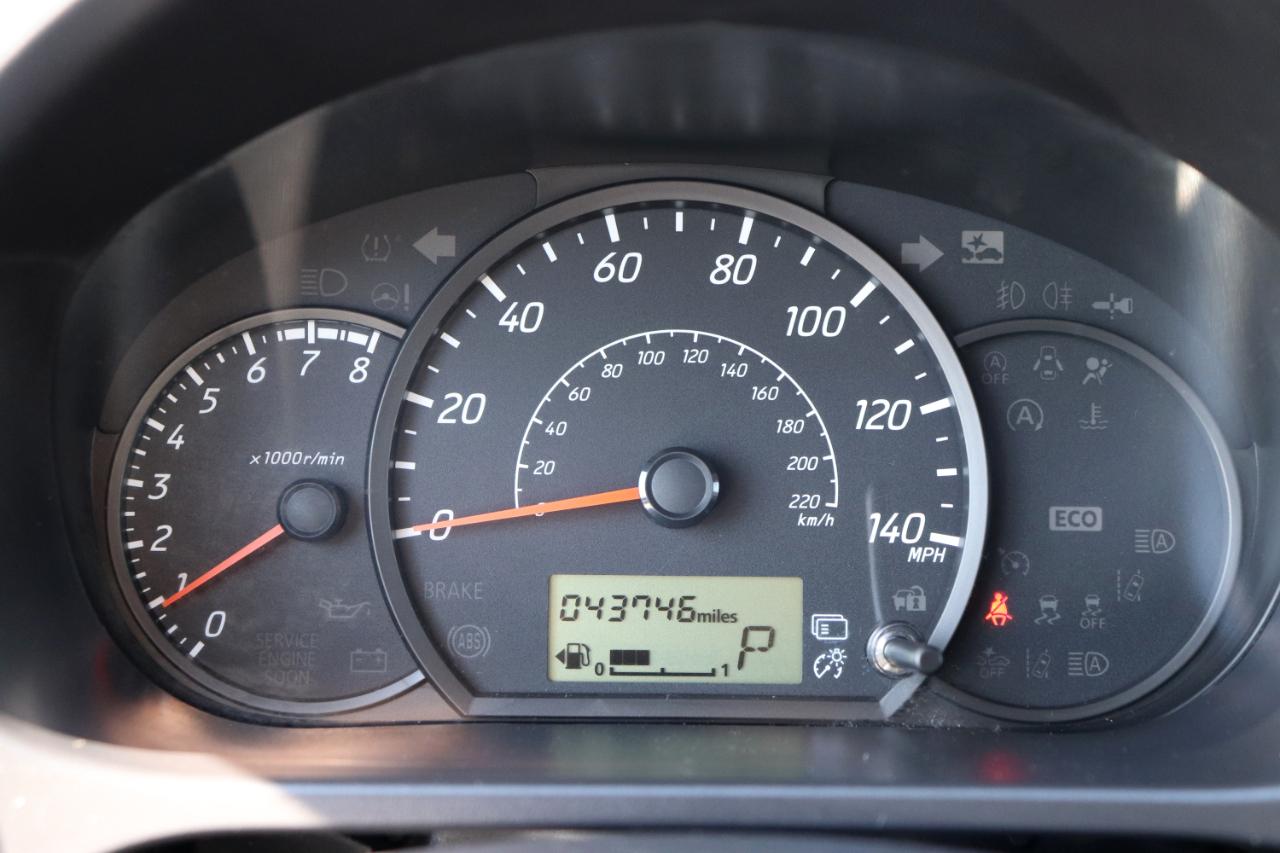 Mitsubishi Mirage ES CVT 2024