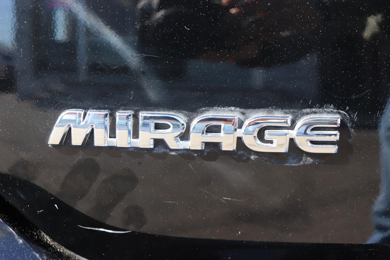 Mitsubishi Mirage ES CVT 2024