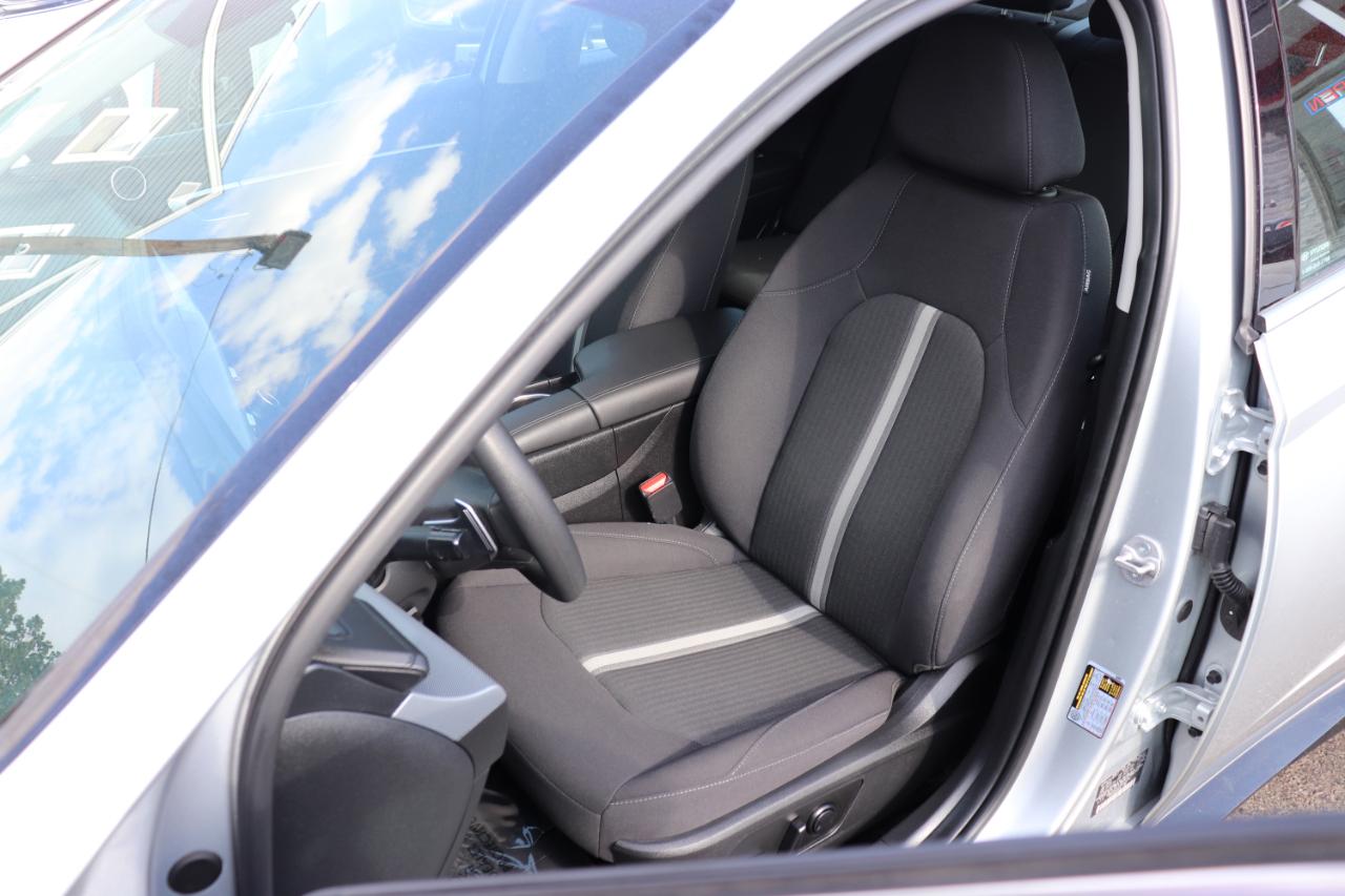 Hyundai Sonata SEL FWD 2025