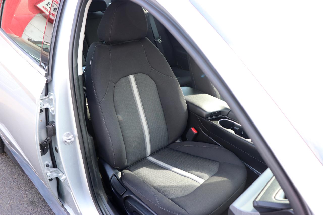 Hyundai Sonata SEL FWD 2025