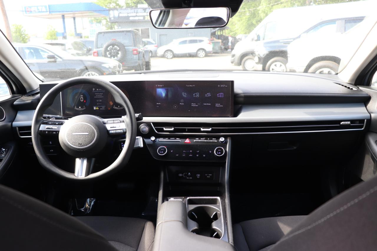 Hyundai Sonata SEL FWD 2025