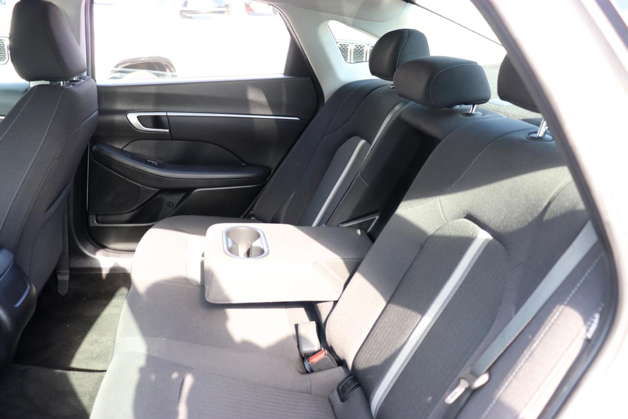 Hyundai Sonata SEL FWD 2025