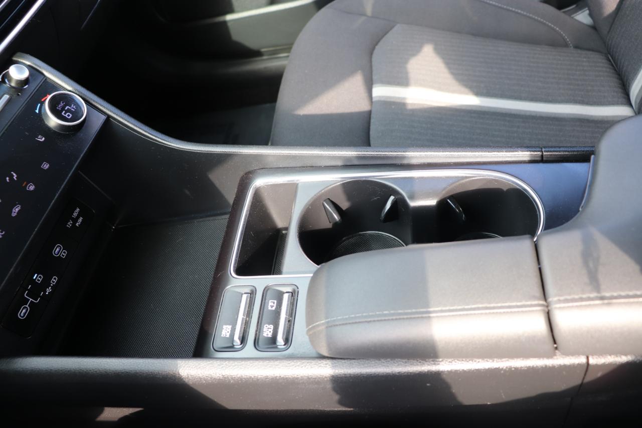 Hyundai Sonata SEL FWD 2025
