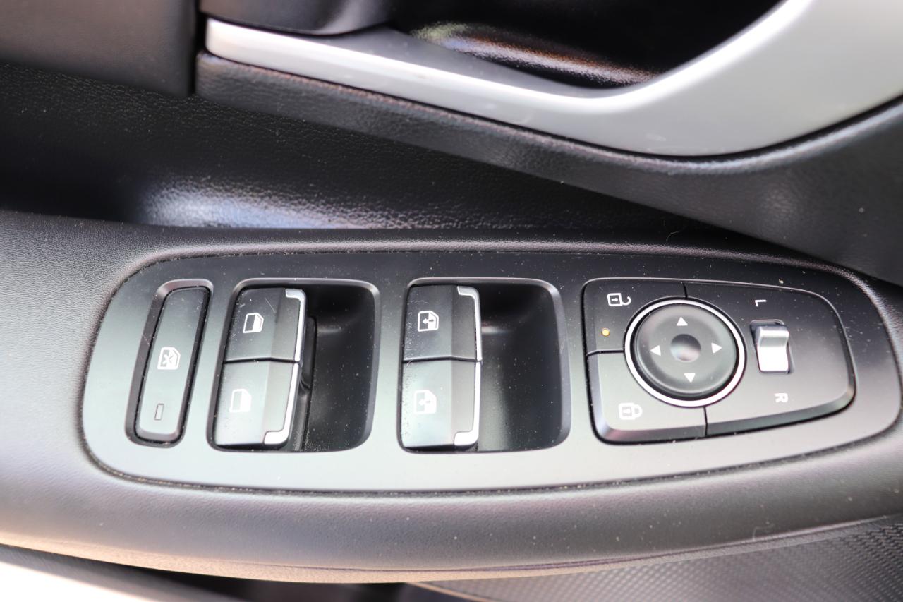 Hyundai Sonata SEL FWD 2025
