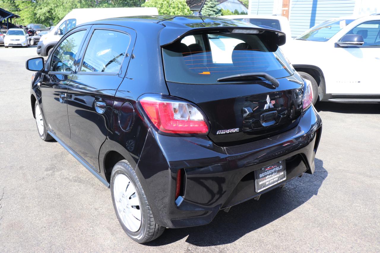 Mitsubishi Mirage ES CVT 2024