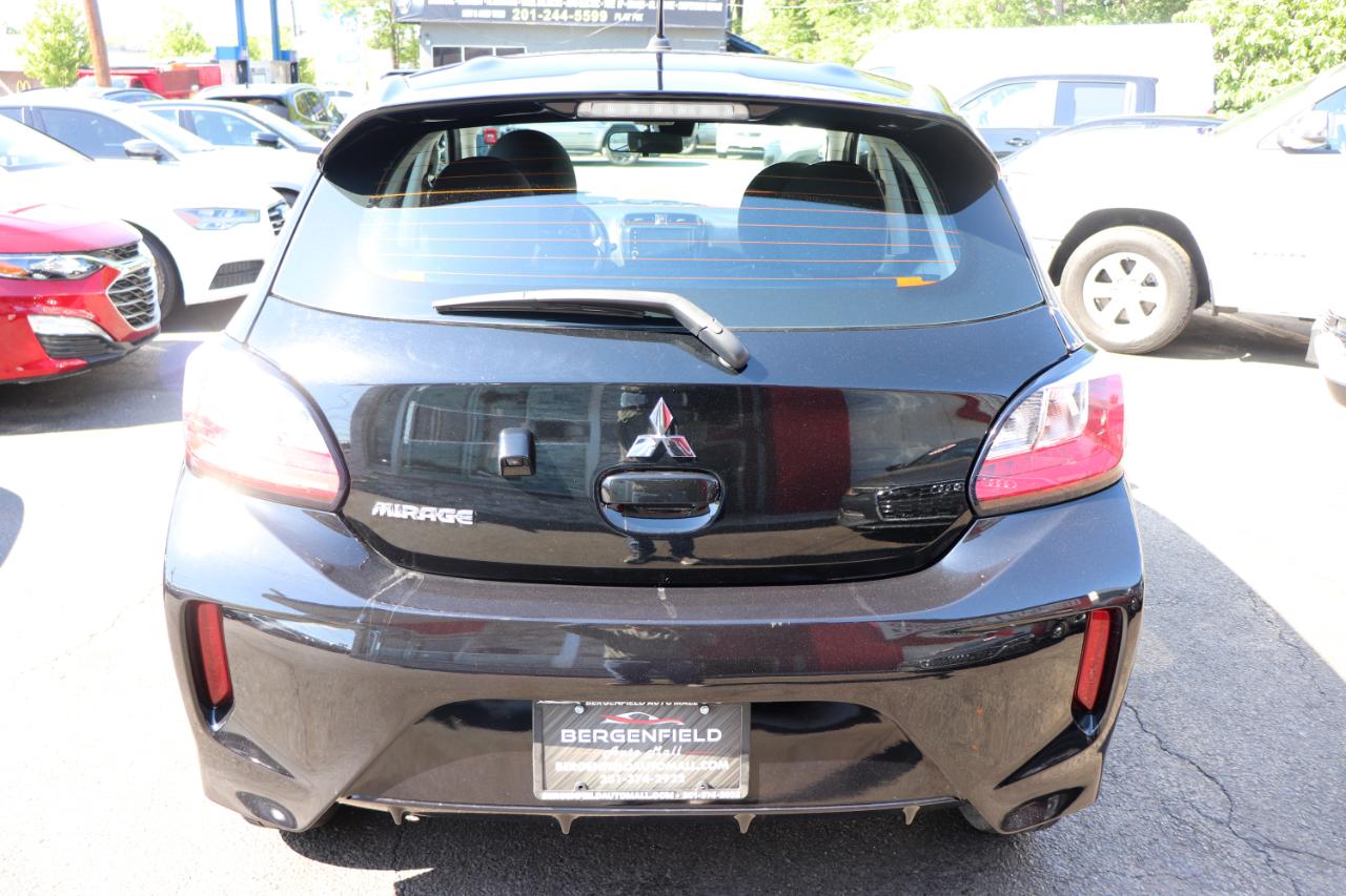 Mitsubishi Mirage ES CVT 2024