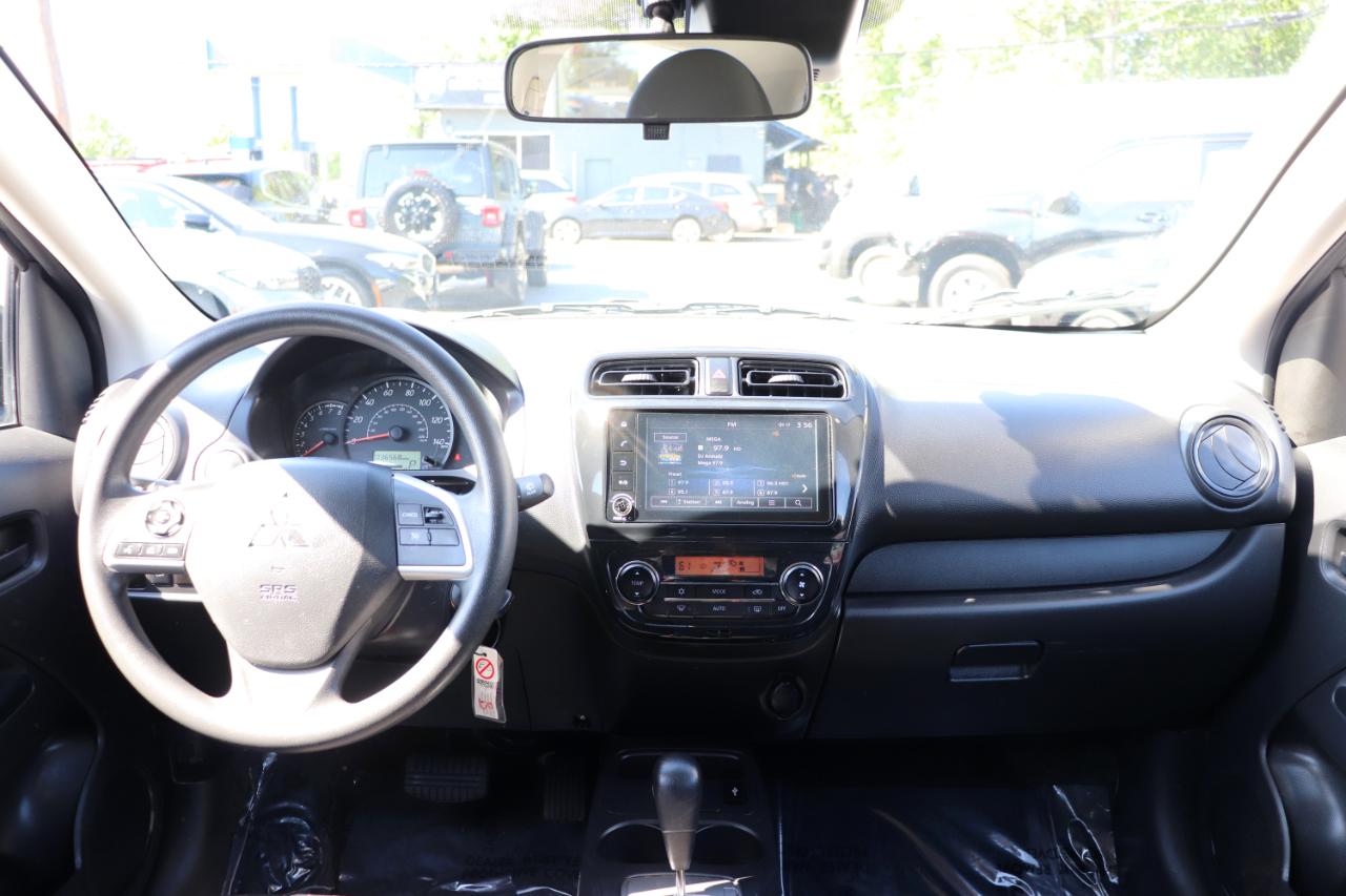 Mitsubishi Mirage ES CVT 2024