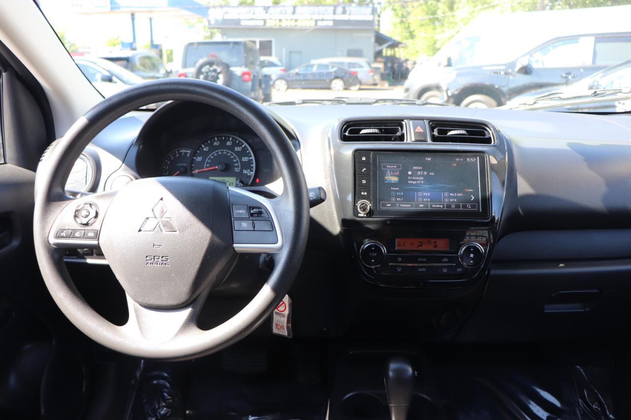 Mitsubishi Mirage ES CVT 2024