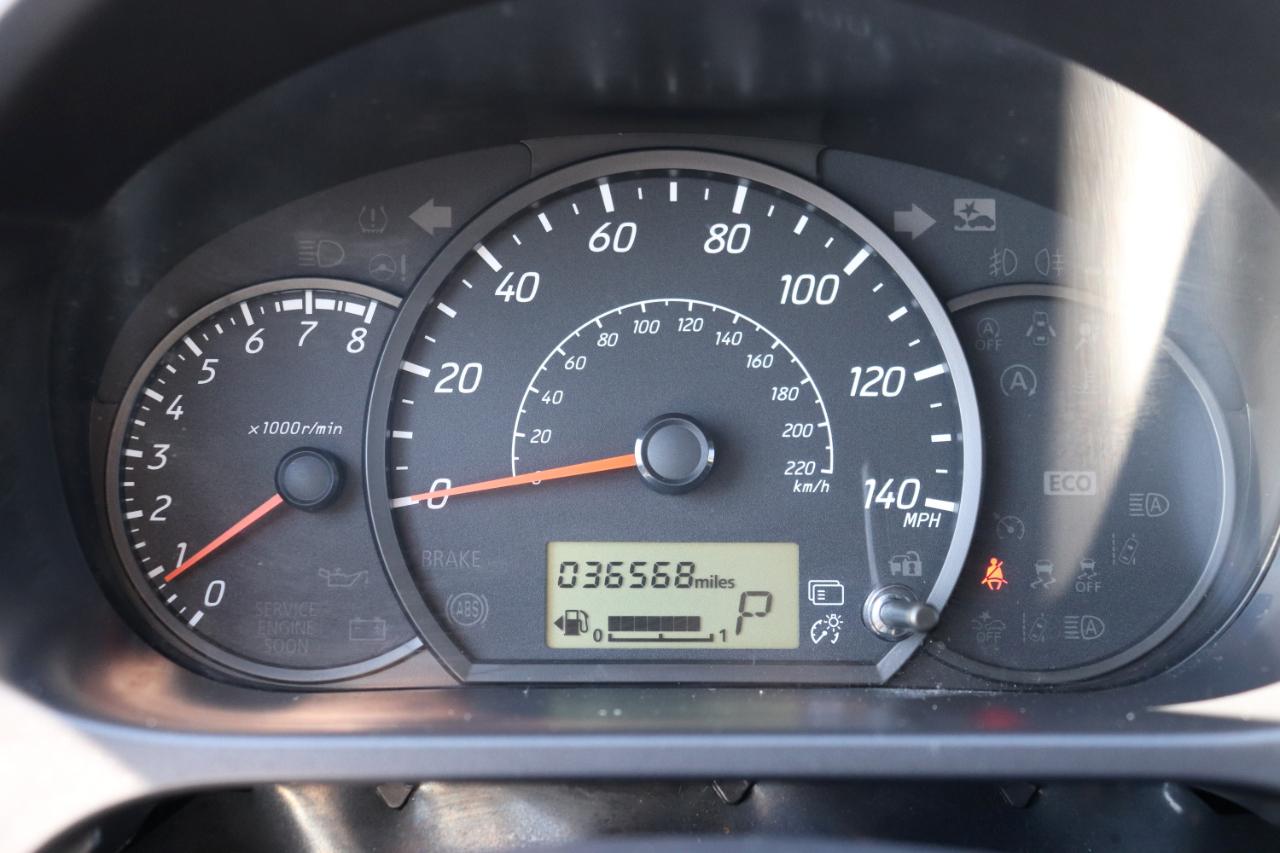 Mitsubishi Mirage ES CVT 2024