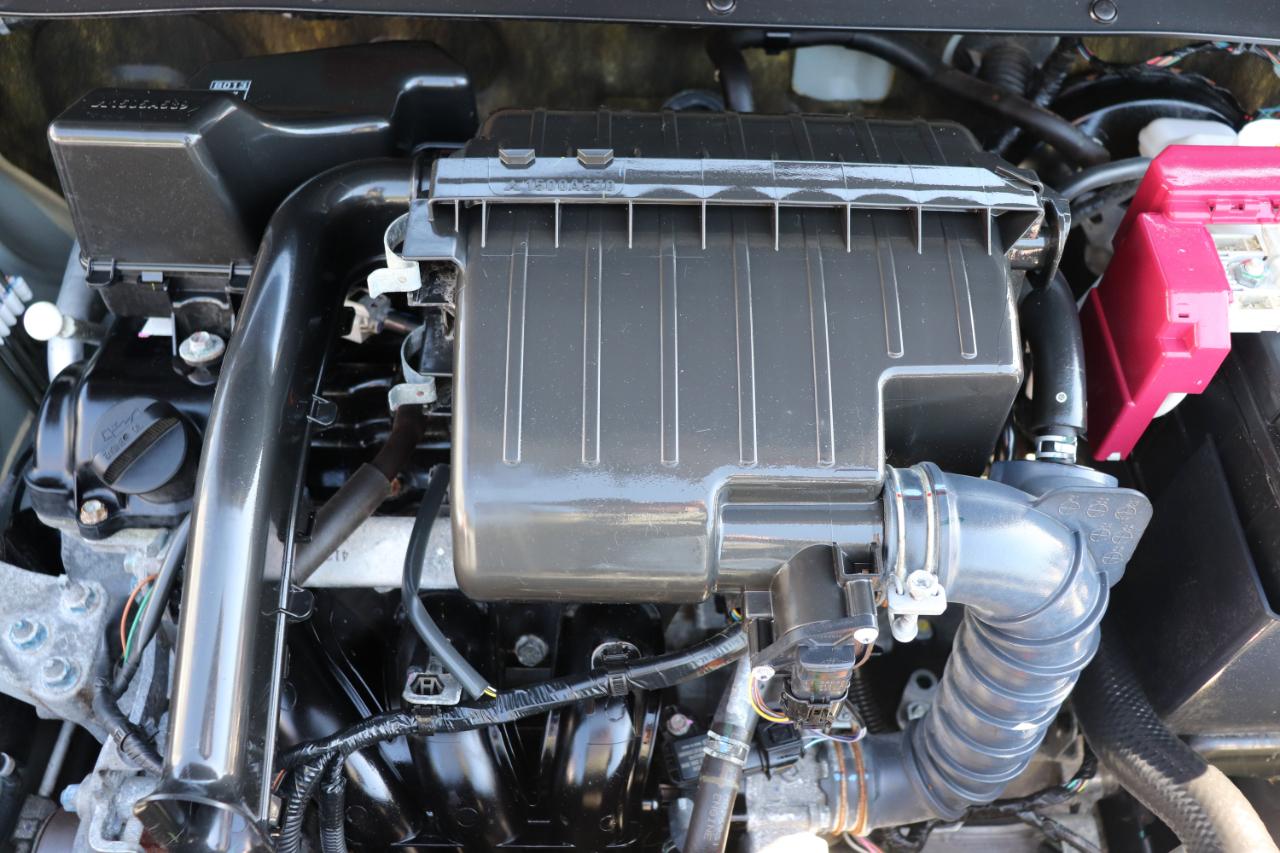 Mitsubishi Mirage ES CVT 2024