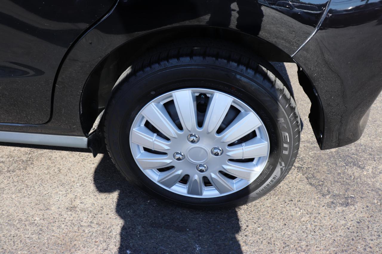 Mitsubishi Mirage ES CVT 2024