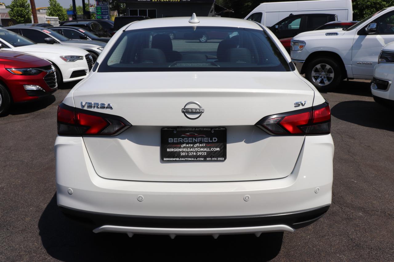 Nissan Versa SV CVT 2024