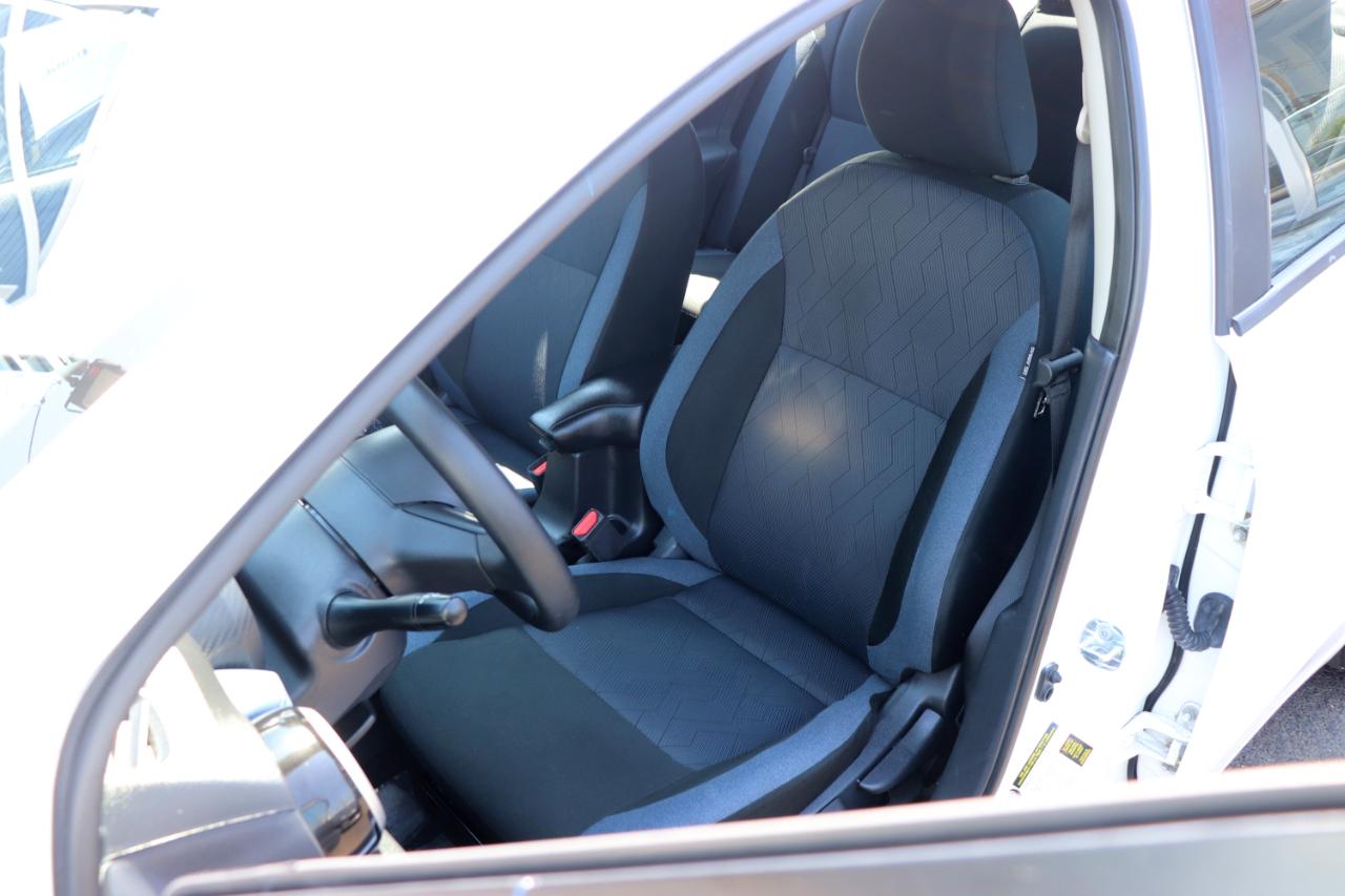 Nissan Versa SV CVT 2024