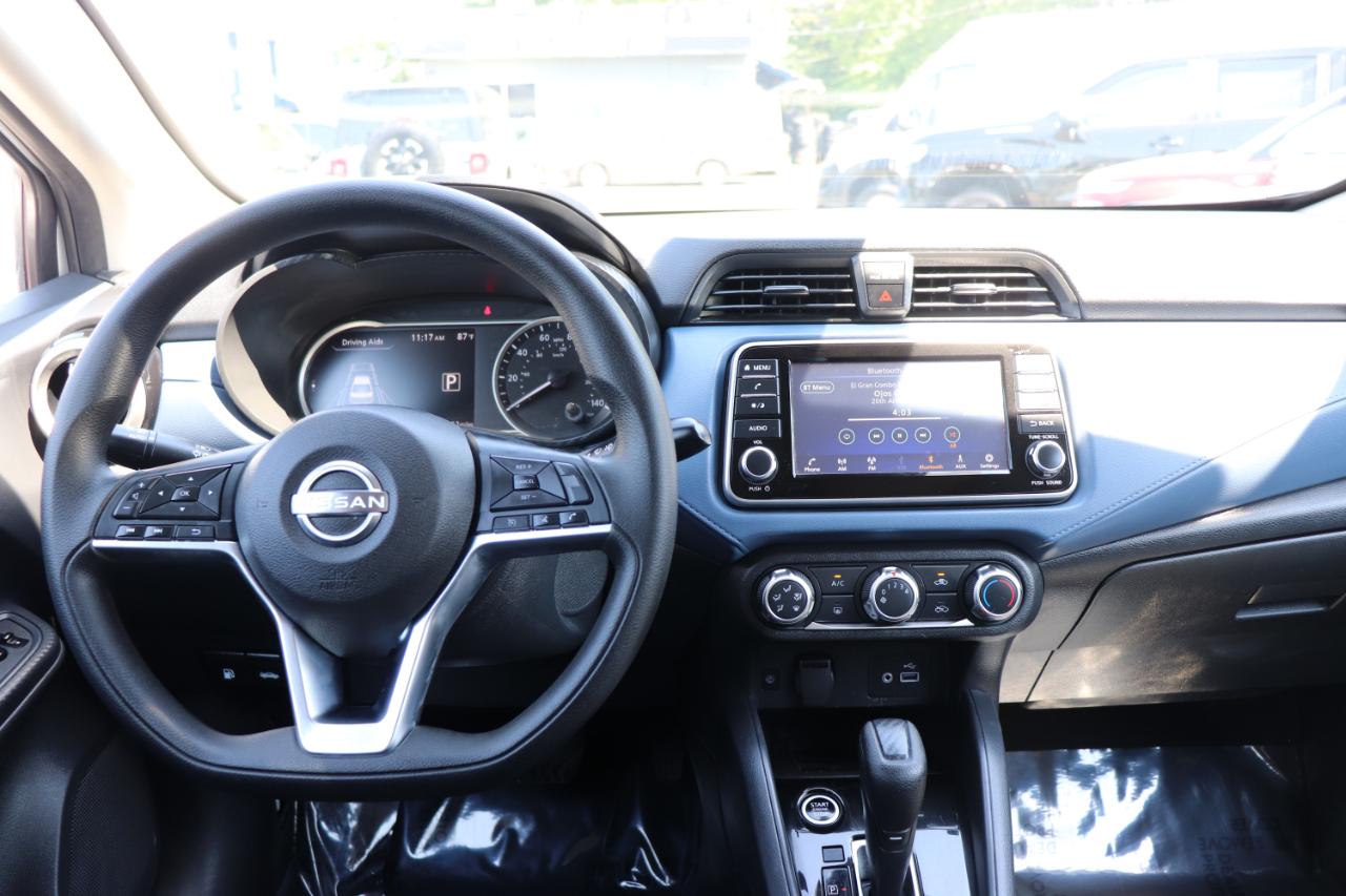 Nissan Versa SV CVT 2024