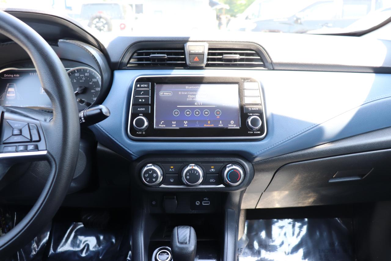 Nissan Versa SV CVT 2024