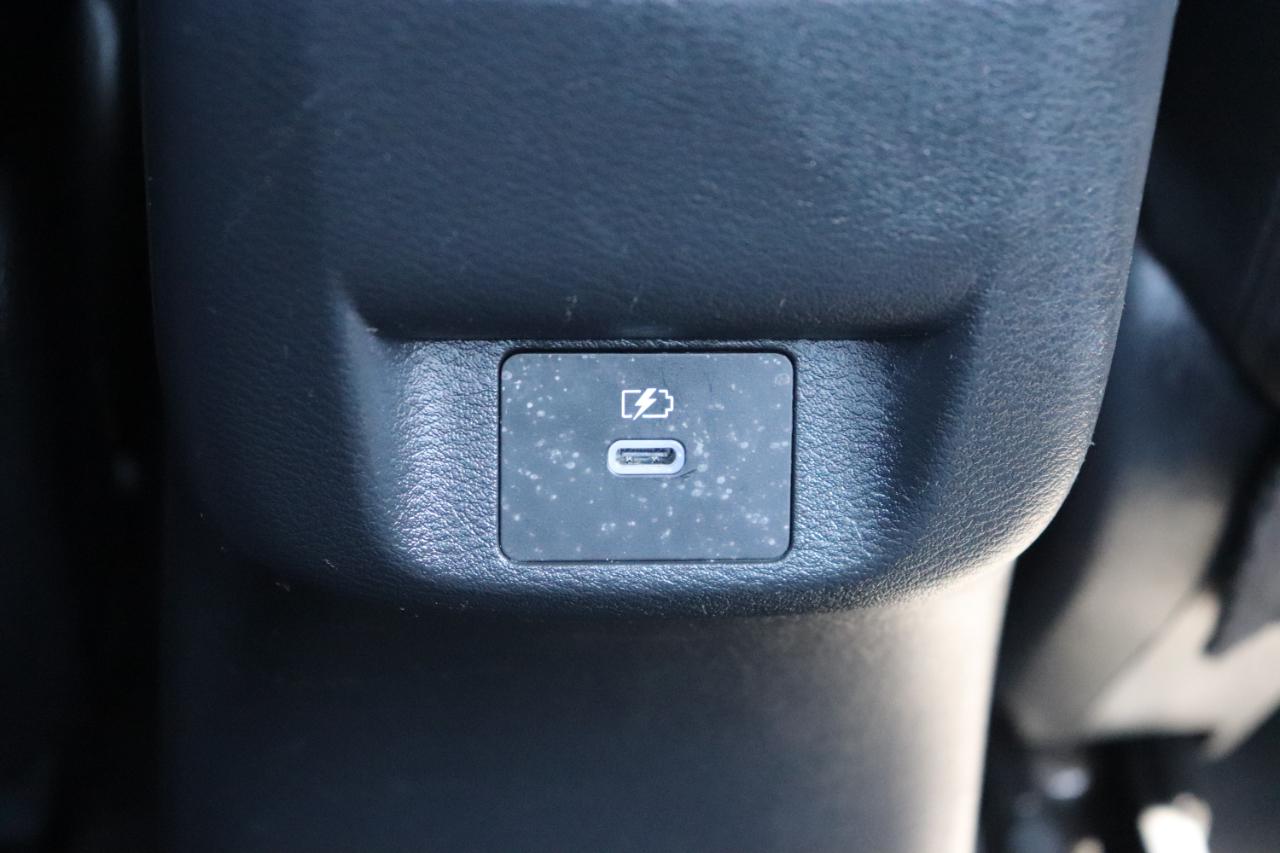 Nissan Versa SV CVT 2024