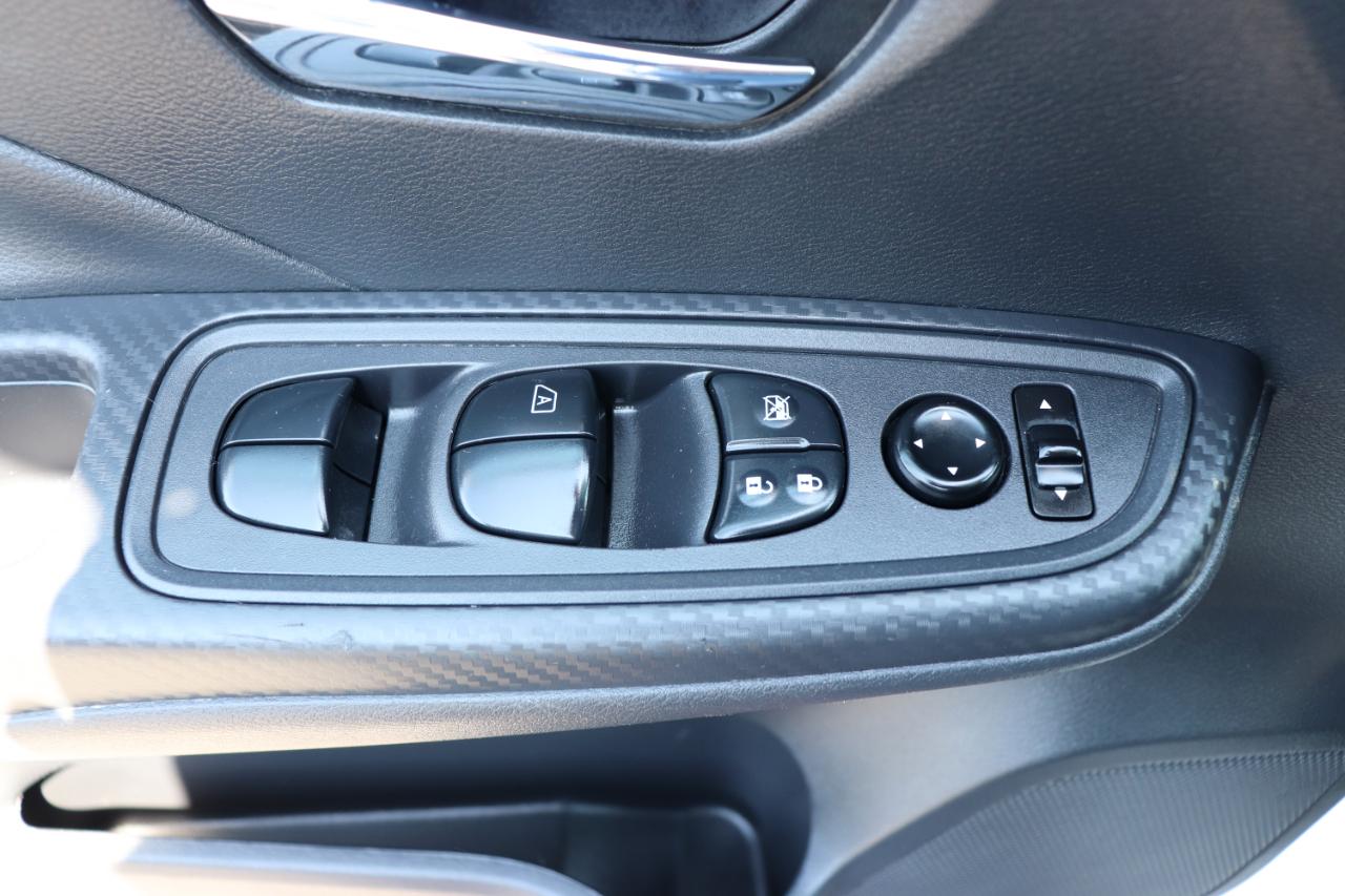 Nissan Versa SV CVT 2024