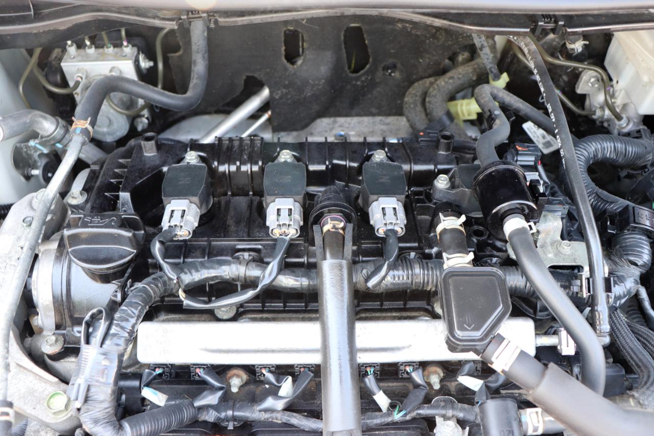 Nissan Versa SV CVT 2024