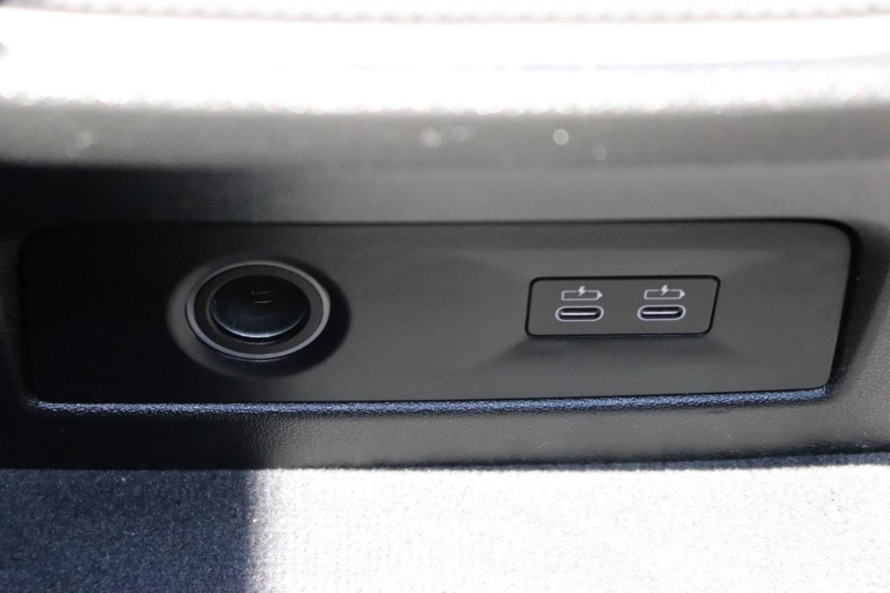 BMW X5 xDrive40i Sports Activity Vehicle 2026